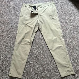 Lululemon Men’s Classic Fit Trouser ABC Pant